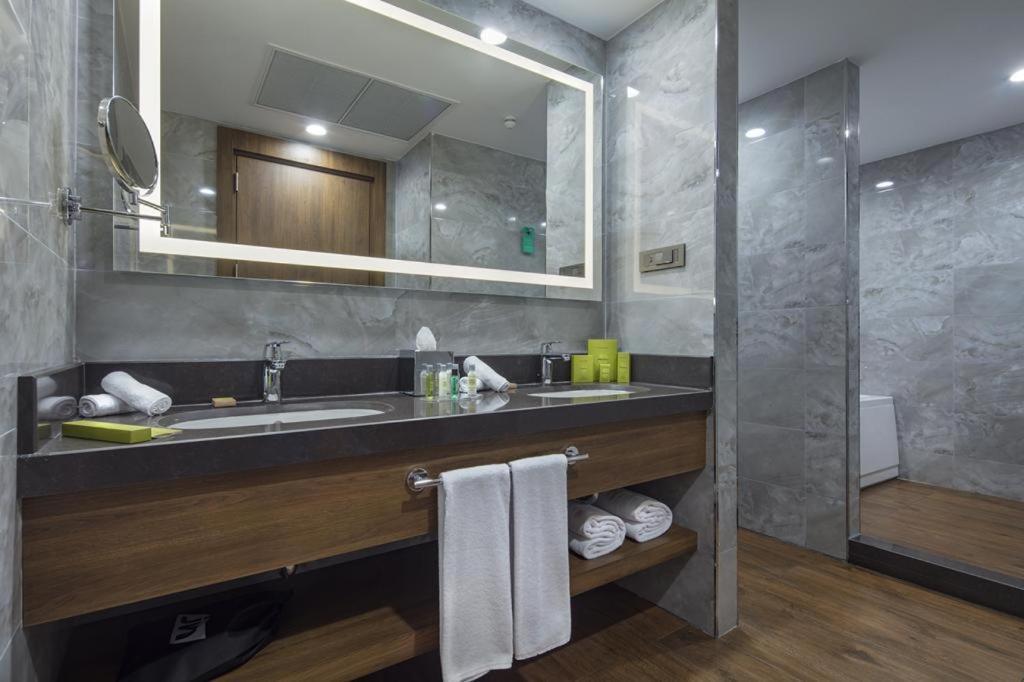 Hilton Garden Inn Yalova Yalova (Yalova) Exterior foto